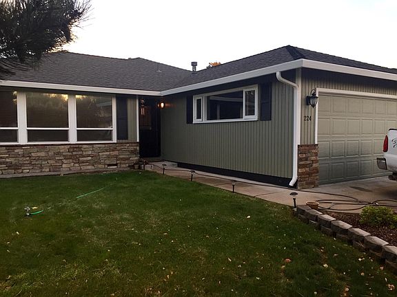 3rd image of 224 Candis Dr