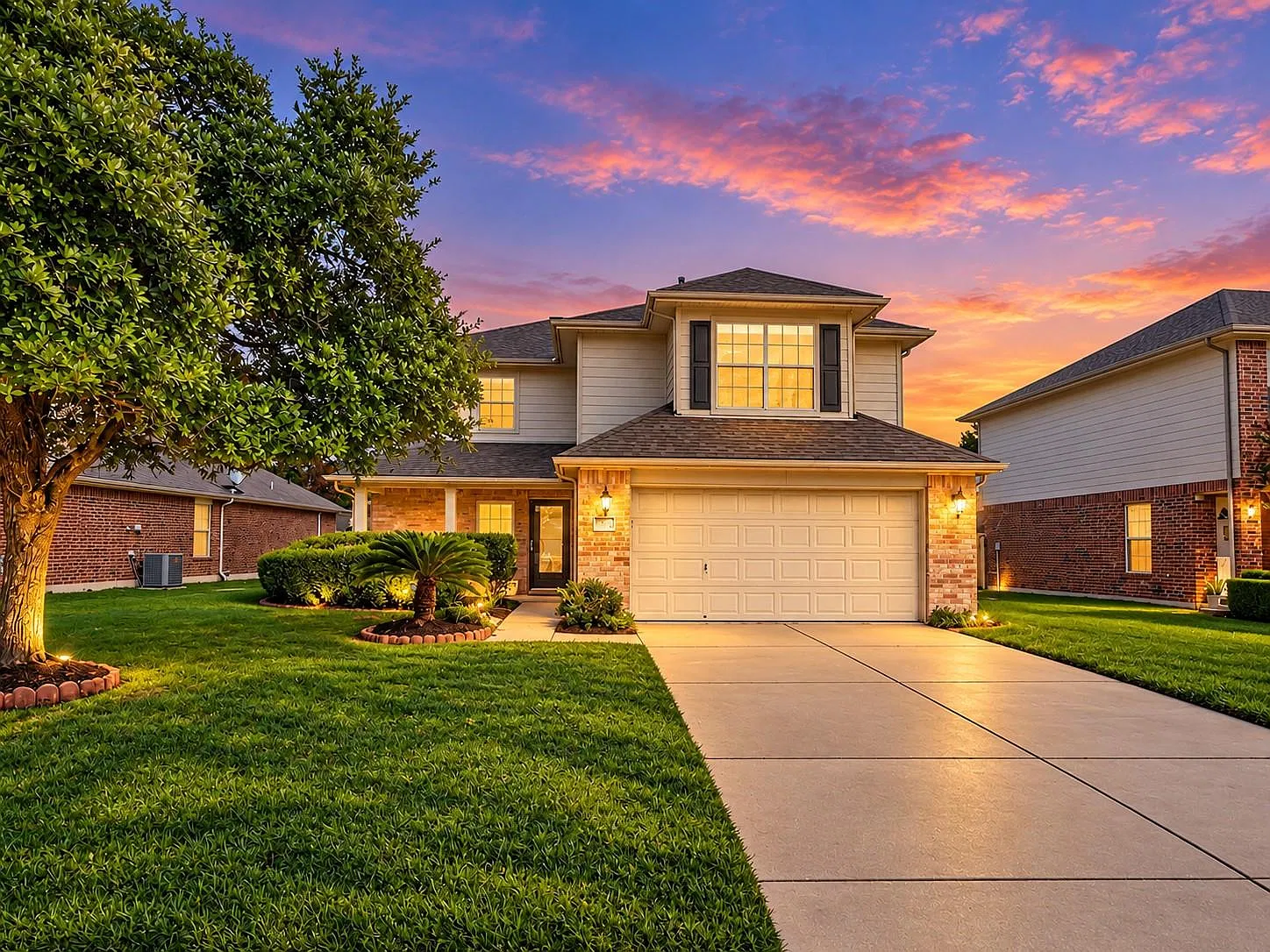4 bed, 2.5 bath, 2330 sqft, $2,100 — Photo 1