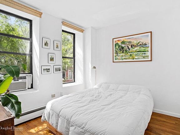 4th image of 745 E 6th St APT 2D