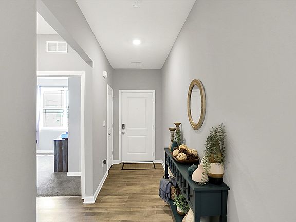 5th image of 5120 Woodhurst Ln