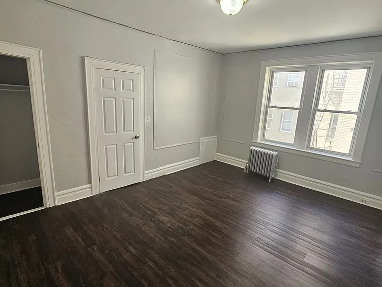 83 2nd Ave #304 — Photo 2