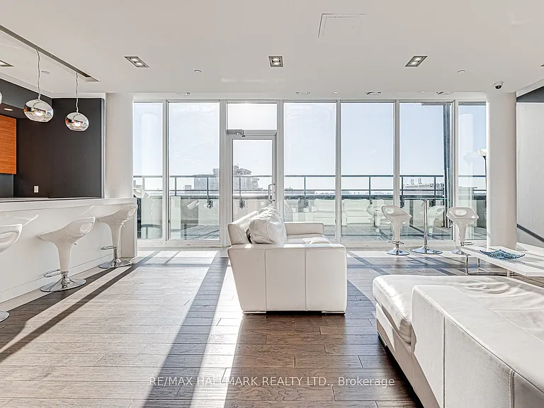 2800 Keele St #306 — Photo 18