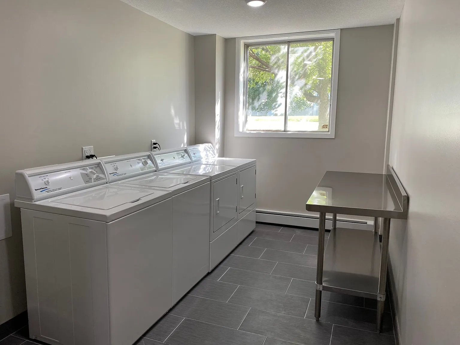 Jade Lane Estates — Photo 3