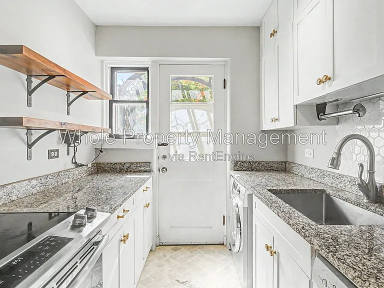 1159 Krameria St — Photo 11