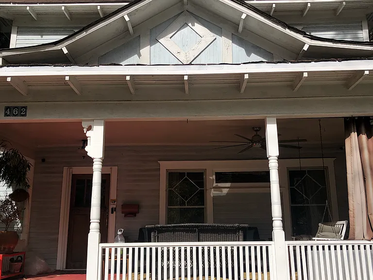 462 Greenwood Ave NE — Photo 23