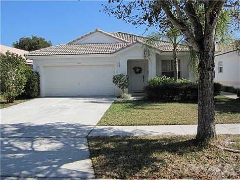 1st image of 1513 NW 208th Ter