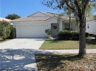 1513 NW 208th Ter, Pembroke Pines, FL 33029