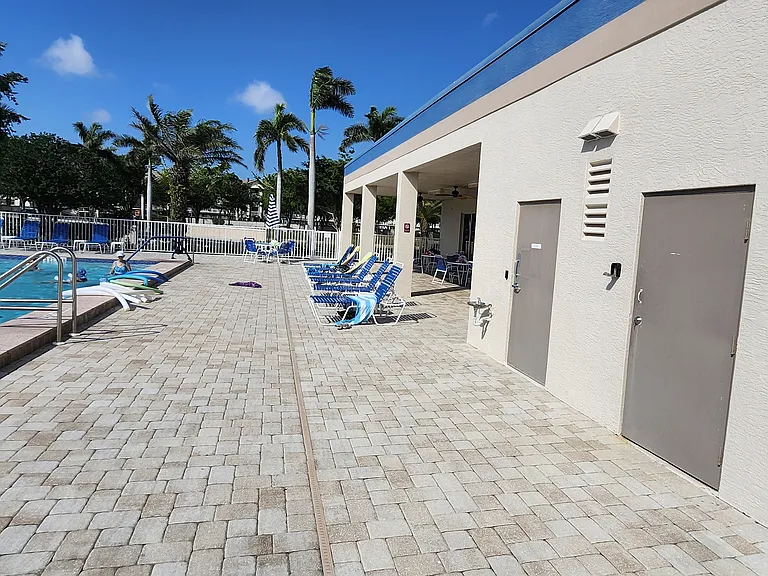 14831 Park Lake Dr #207 — Photo 3