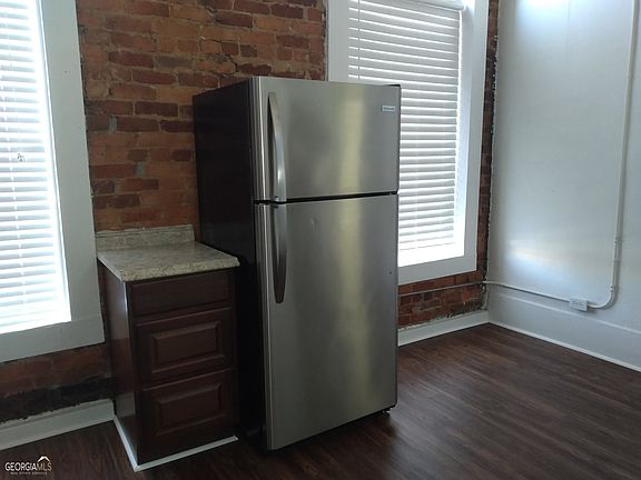 4th image of 208 Adamson Sq #G