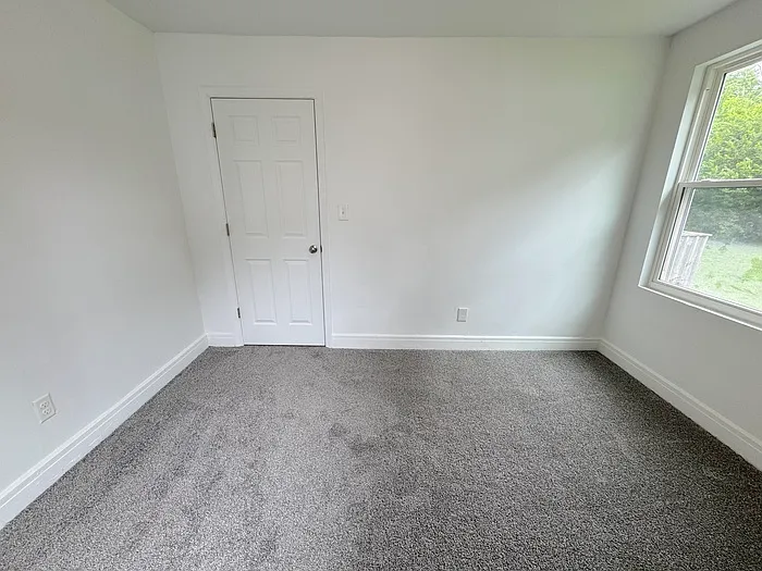 516 Homestead Ave — Photo 22