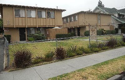 5th image of 1100 E 112th St #1100