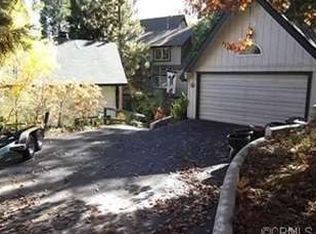 27527 W Shore Rd, Lake Arrowhead, CA 92352