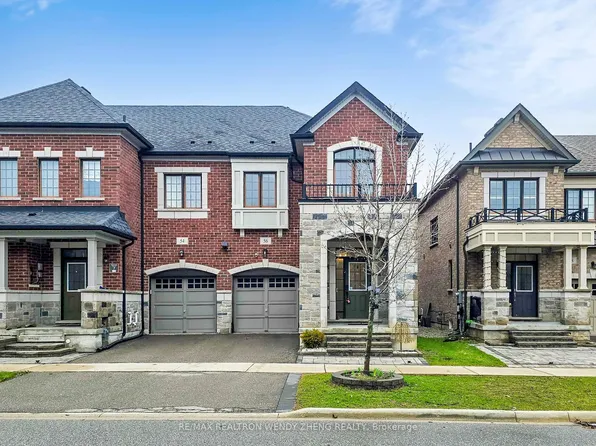 56 Collier Cres, Markham, ON L6E 0T2