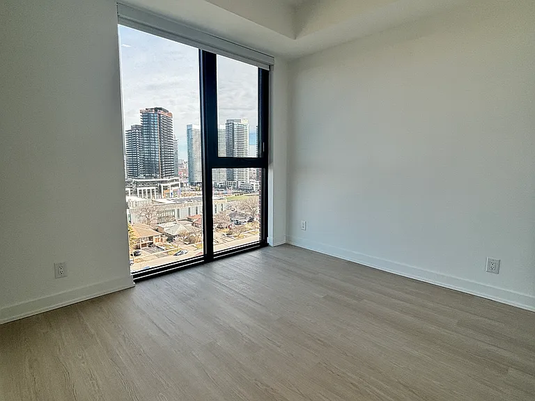 699 Sheppard Ave E #601 — Photo 12
