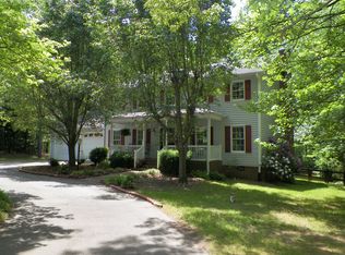 429 Ridgeway Ln, Lexington, NC 27295