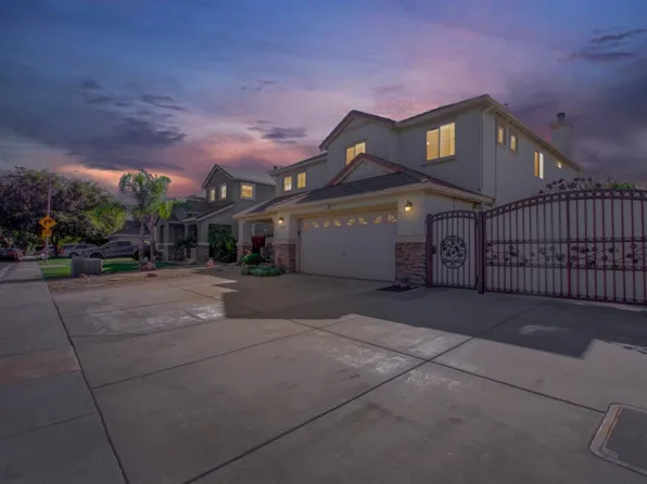 1951 Buena Vista Dr, Manteca, CA 95337