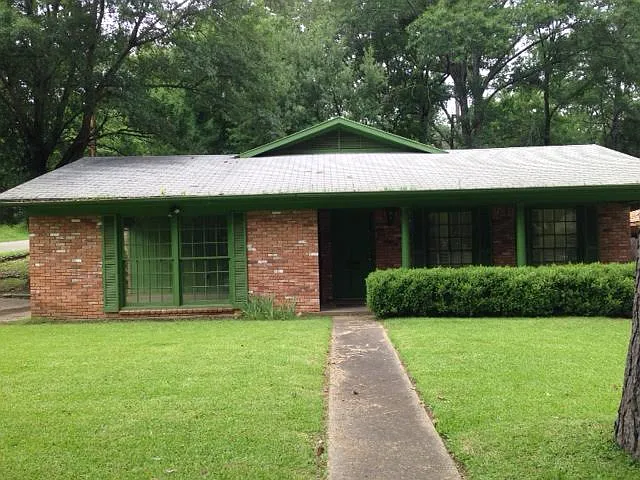 850 Drexel Dr