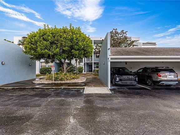 5th image of 5959 Winkler Rd APT 218