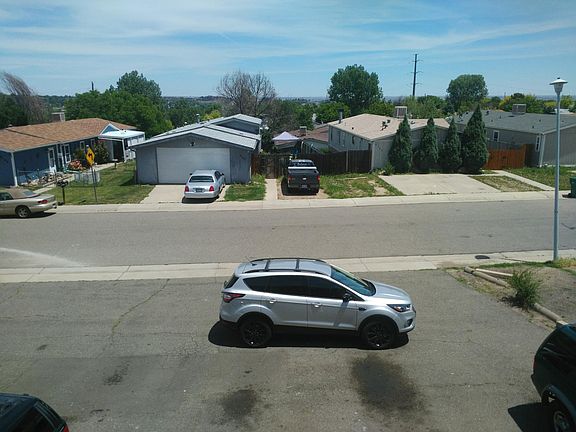  Nice fenced in yard
