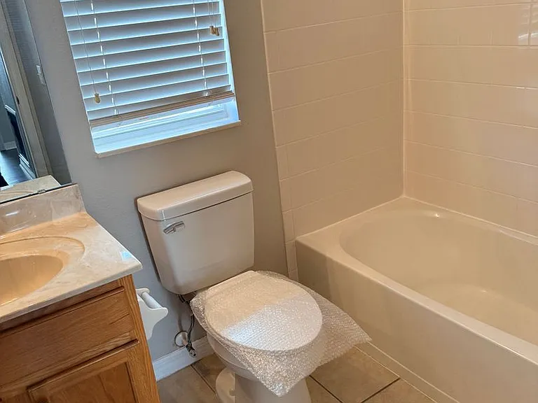 1110 Oak Pond Dr — Photo 14
