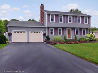 11 Deerfield Dr, North Smithfield, RI 02896