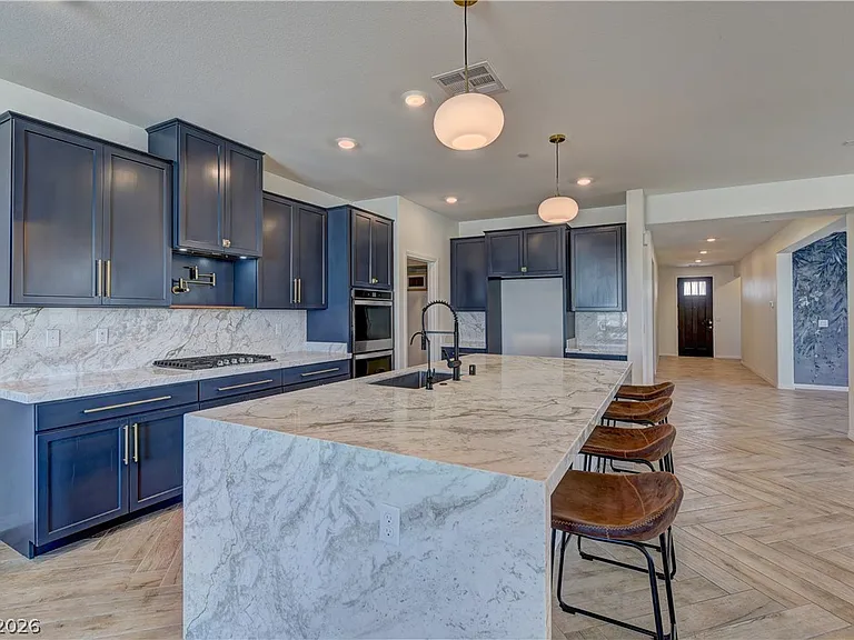 6390 Montrose Park Ct — Photo 5