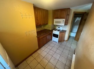 221 8th St S APT 5, La Crosse, WI 54601
