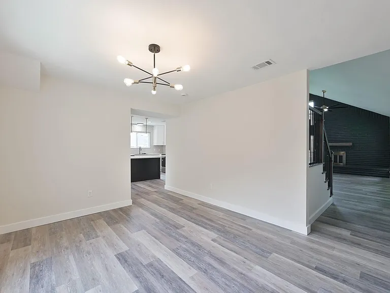 3526 Indian Forest Dr — Photo 29