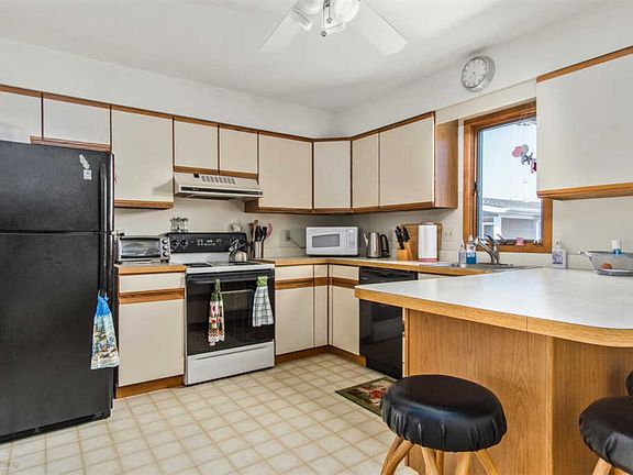 5th image of 119 90th St #West