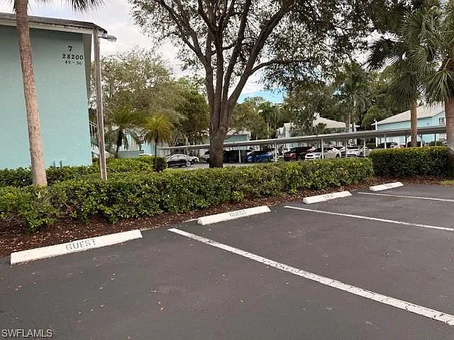 Pine Haven Condo — Photo 4