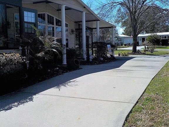 2nd image of 1728 Lauren Ln