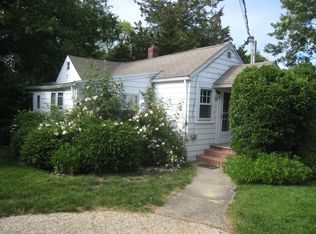 (Undisclosed Address), Amagansett, NY 11930