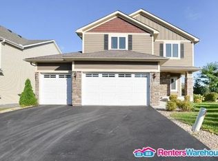 1460 Jersey Way, Chanhassen, MN 55317