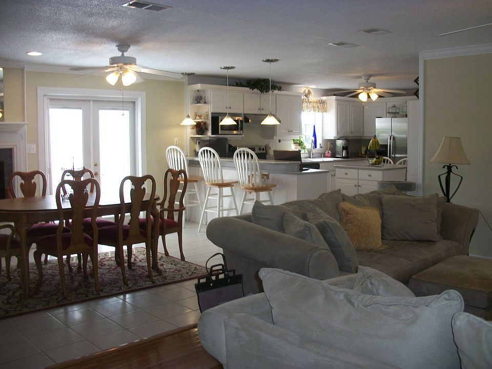 VIEW AS YOU WALK IN THE FRONT DOOR