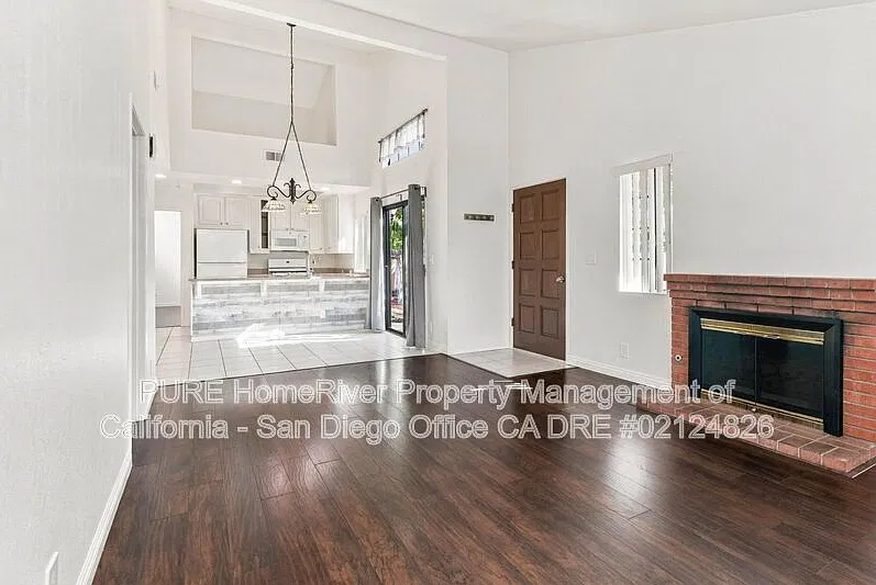 2 bed, 2.0 bath, 954 sqft, $2,495 — Photo 3