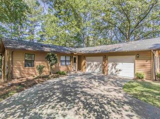297 Arrowhead Trl, Eatonton, GA 31024
