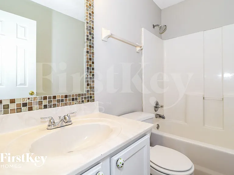 3763 Walden Meadow Dr — Photo 15