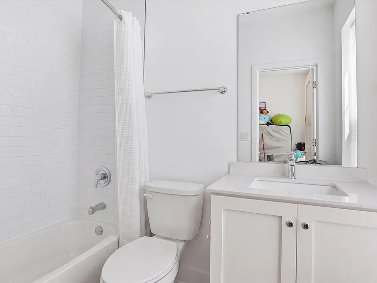 7356 Blade Dr — Photo 26
