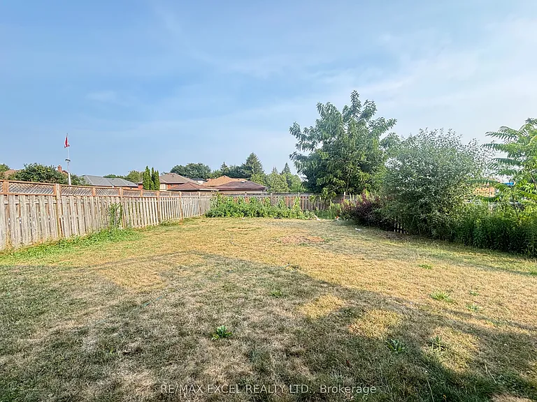 45 Taylorwood Rd #BASEMENT — Photo 13