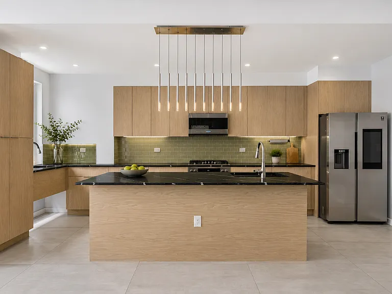 356 Lafayette Ave #1E — Photo 4