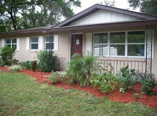 5745 Driftwood Dr, Lakeland, FL 33809