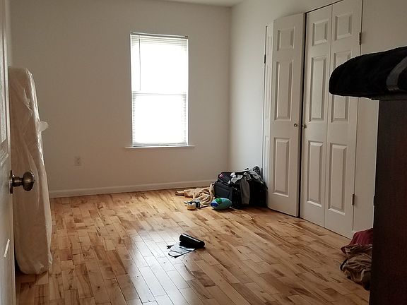 Bed room