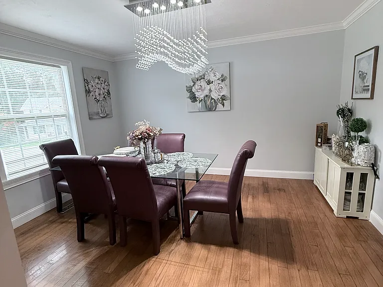 6017 Glenmay Dr — Photo 1