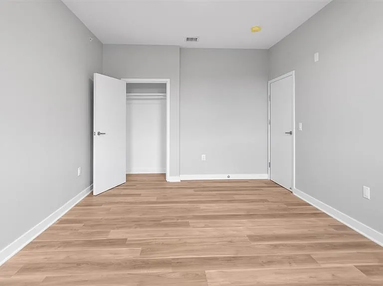 475 Communipaw Ave #207 — Photo 11