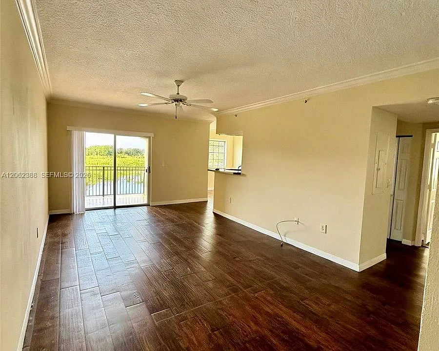 11600 SW 2nd St #18208
