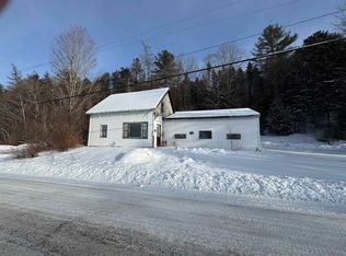 11 Thompson Rd, Stark, NH 03582