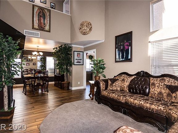 3rd image of 7040 Harbor View Dr