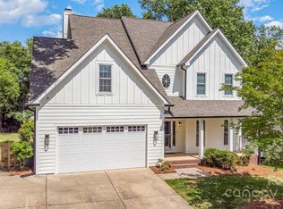 10427 Rougemont Ln, Charlotte, NC 28277