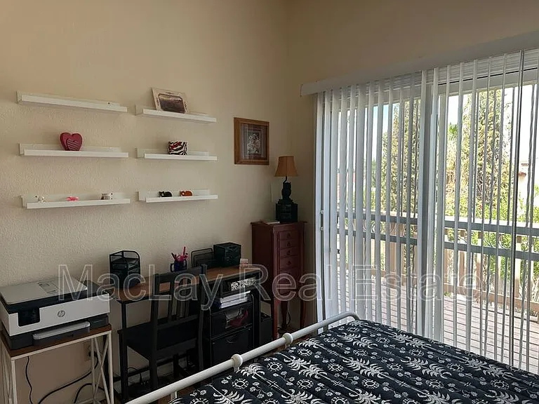 9223 S 45th Pl — Photo 17