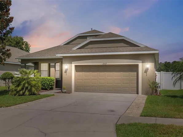 19527 Sunset Bay Dr, Land O Lakes, FL 34638